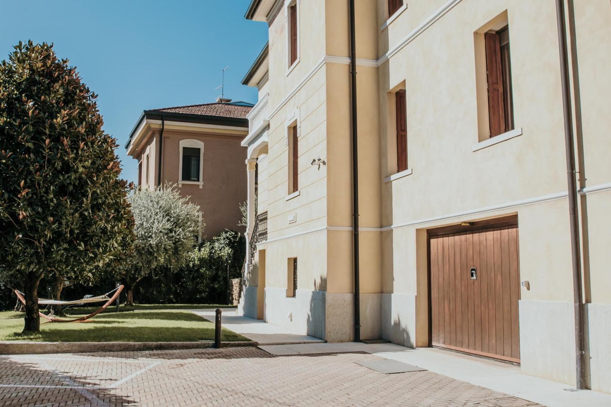 Naboo Verona Luxury Suites المظهر الخارجي الصورة